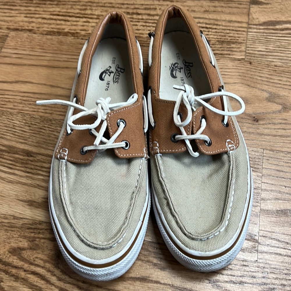 Bass Canvas Boat Shies - Size 9.5